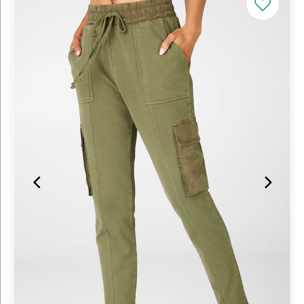 Zuri Fabletics Joggers